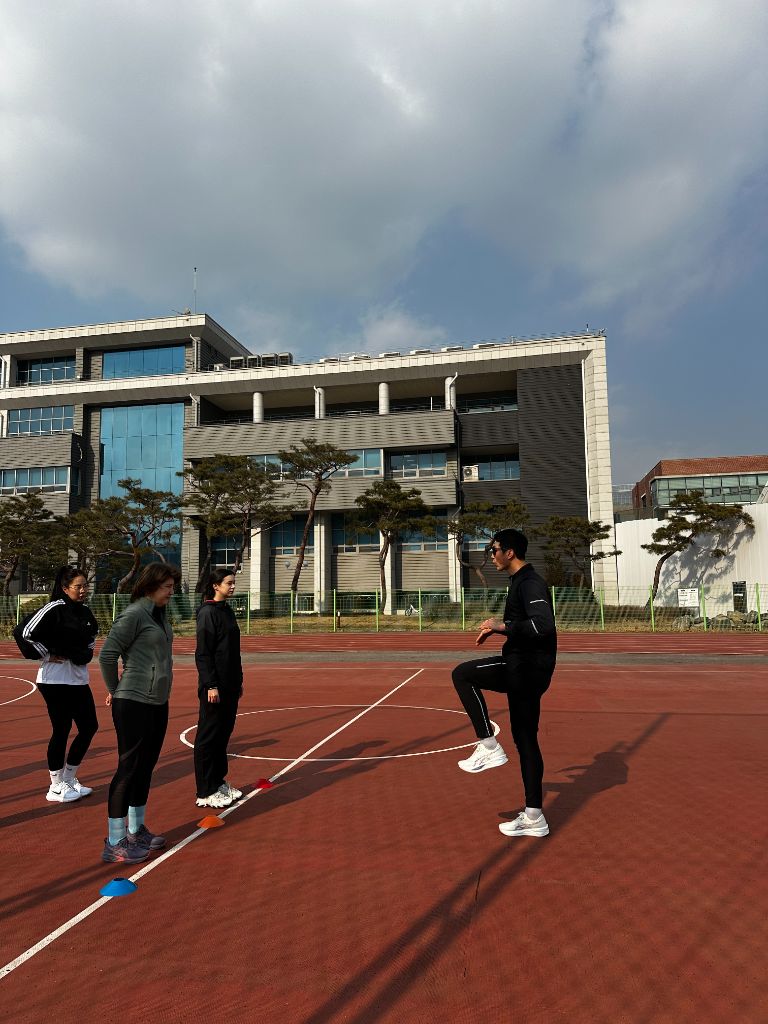 자세 교정 및 코칭